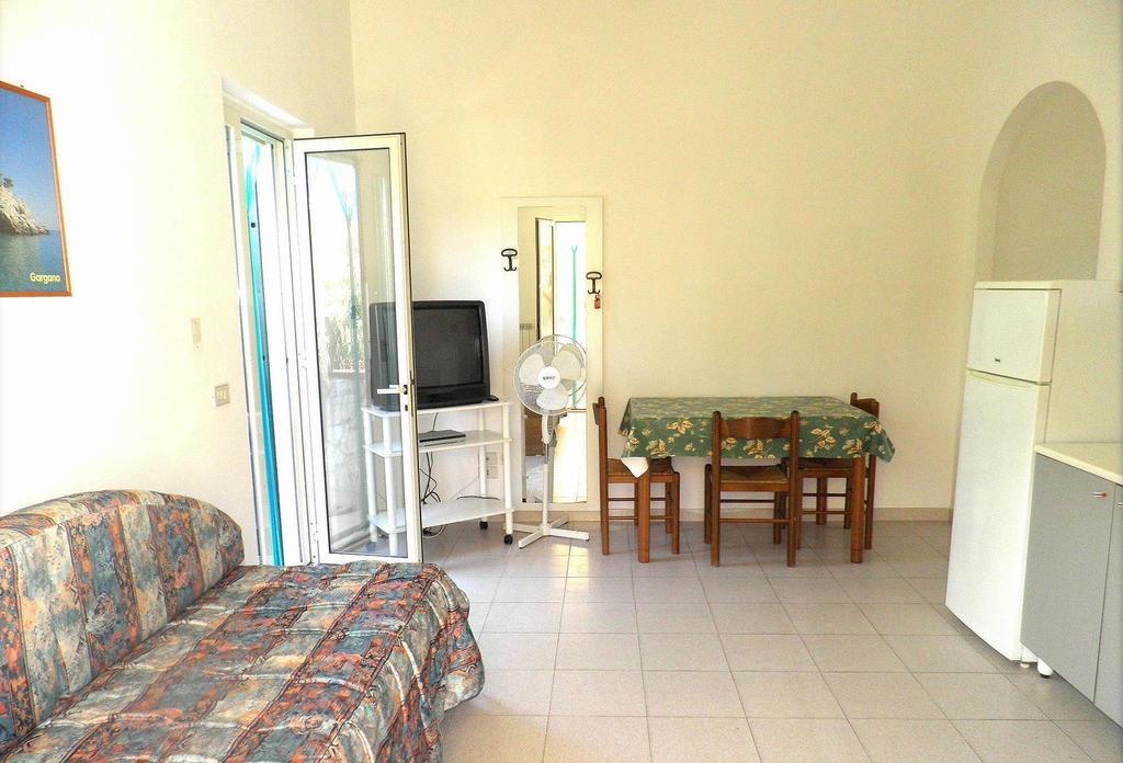 Residence Palm Garden Vieste Room photo